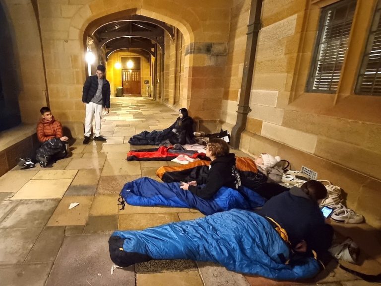 ‘Homeless’ for a Day: Sydney Uni annual winter sleepout